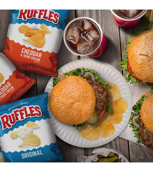 Tasty Snacks Variety Pack, Frito-Lay Chips, Nuts, Cookies and Quaker Chewy Bars, 40 Count